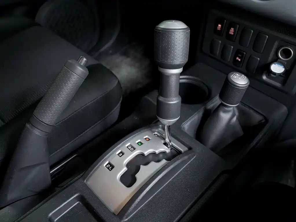 Toyota FJ Cruiser FJ 2023 4.0L AT