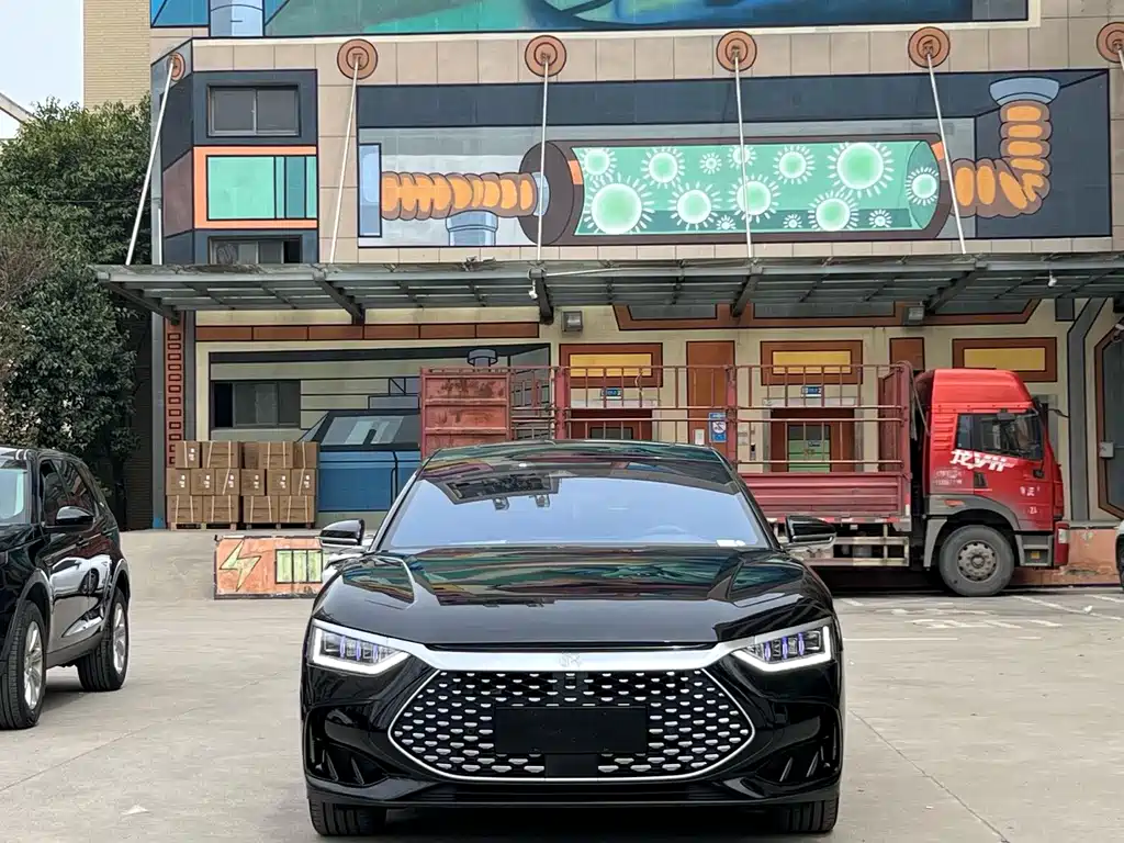 BYD Han 2022 DM-i 121KM Premium
