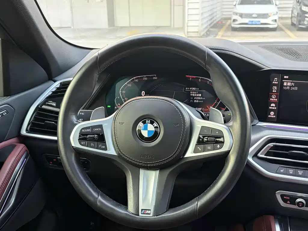 BMW X6 — миниатюра 15