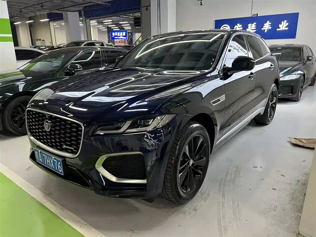 Jaguar F-PACE 2021