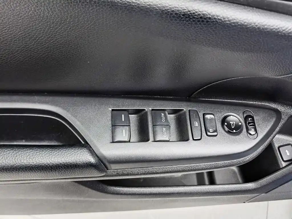 Honda Civic — миниатюра 9