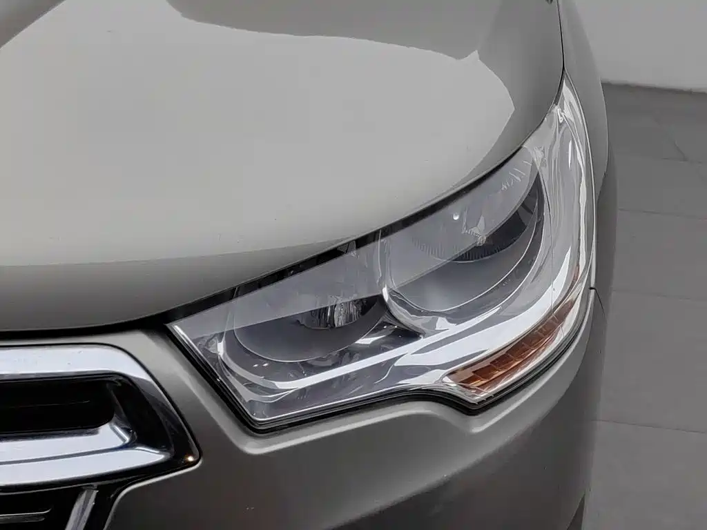 Citroen C4L — миниатюра 7
