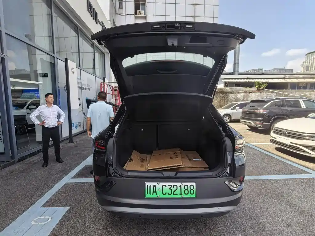 Volkswagen ID.4 Crozz — миниатюра 11
