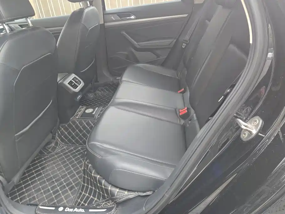 Volkswagen Lavida — миниатюра 11