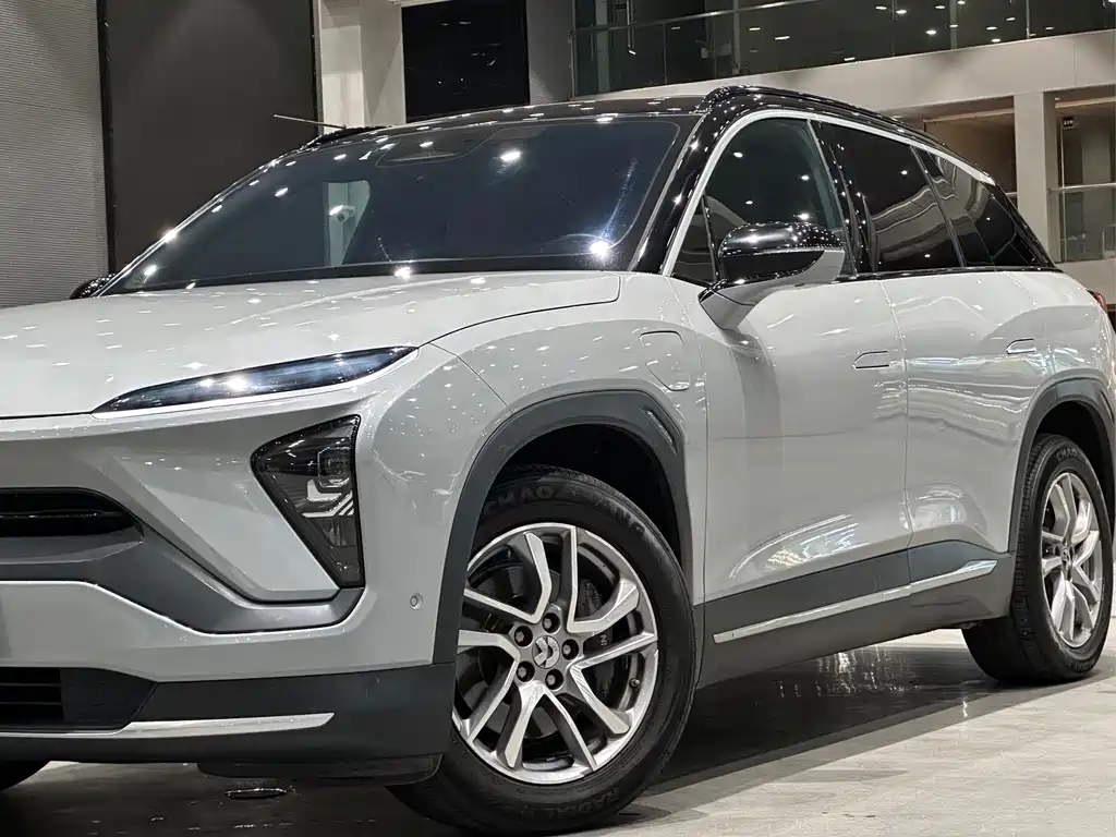 NIO ES6 — миниатюра 7