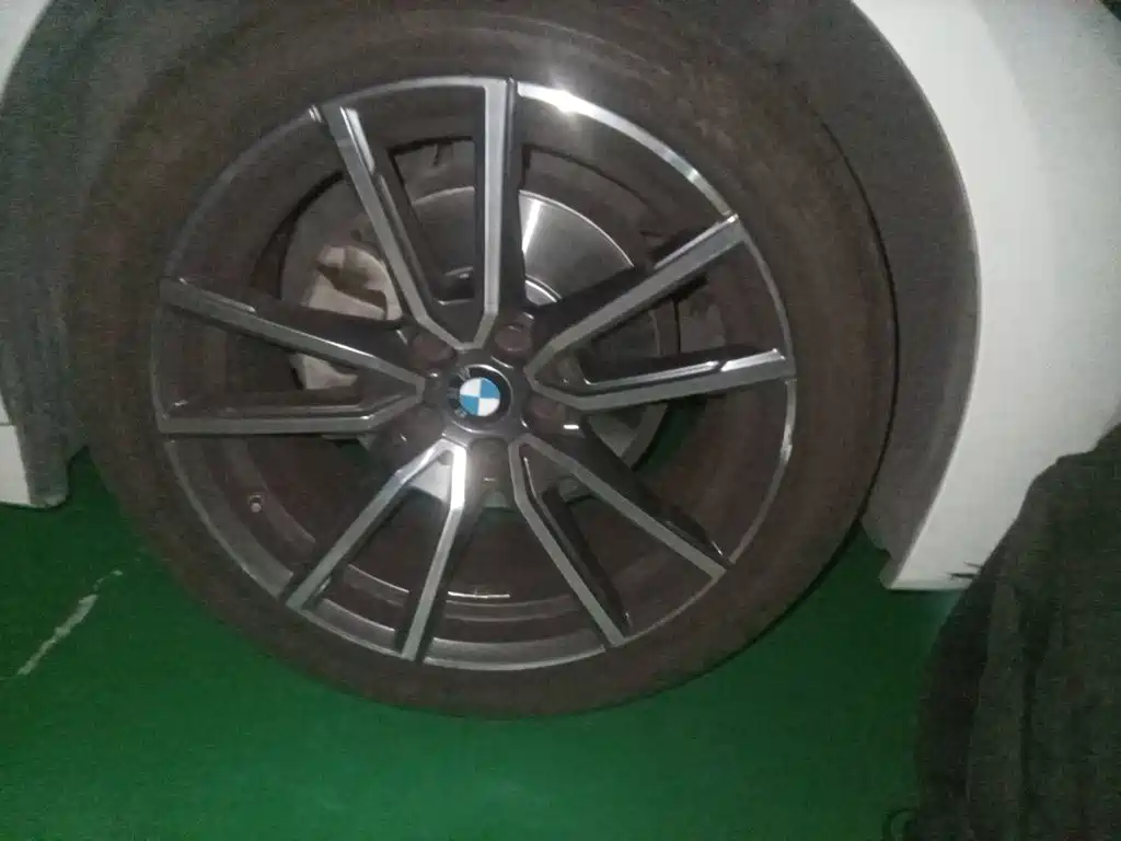 BMW 3 Series — миниатюра 8