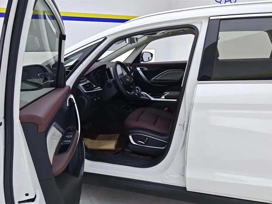 GEELY AUTOMOBILE JIAJIE