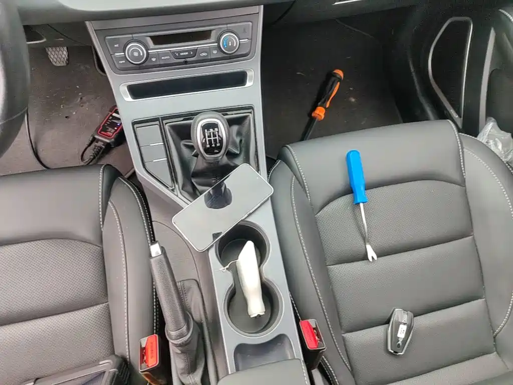 Geely Emgrand — миниатюра 14