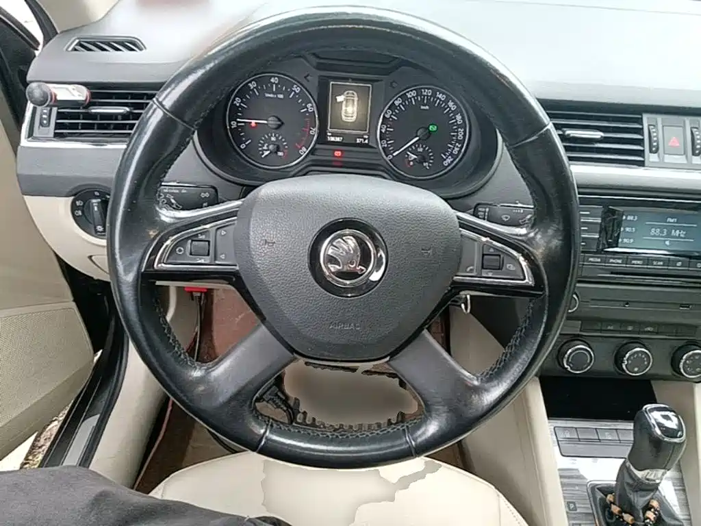 Skoda Octavia — миниатюра 11