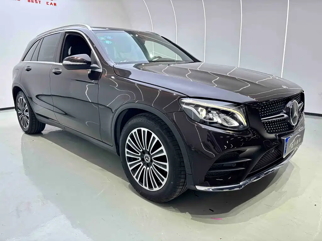 MERCEDES-BENZ GLC