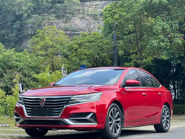 ROEWE  I6 NEW ENERGY 2019