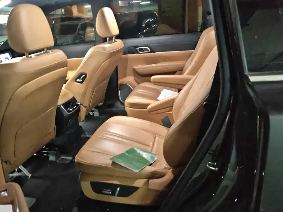 Li Auto Li ONE — миниатюра 11