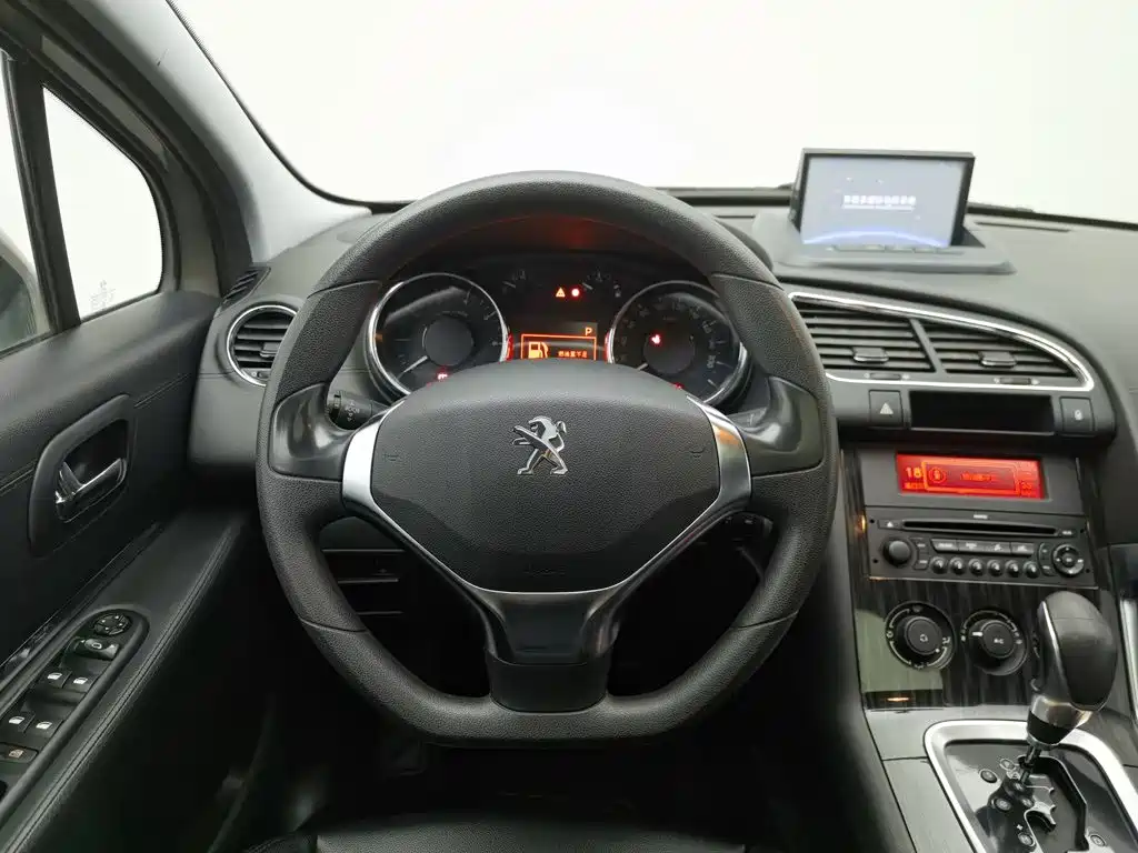 Peugeot 3008 — миниатюра 11