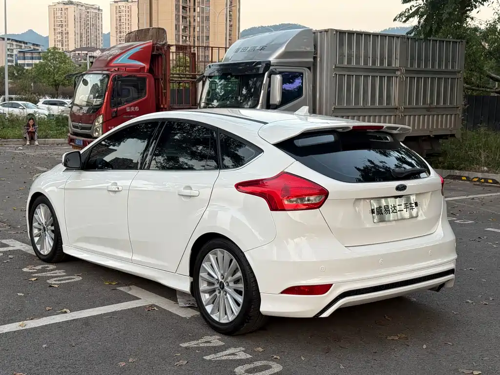 Ford Focus — миниатюра 9