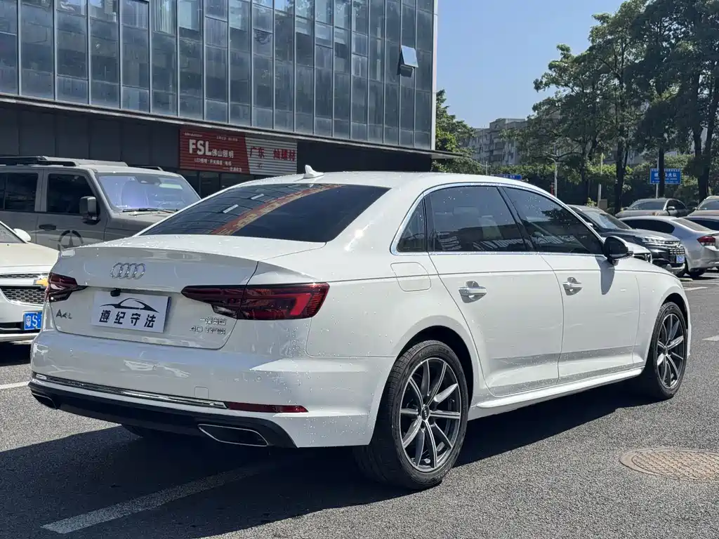 Audi A4L — миниатюра 9