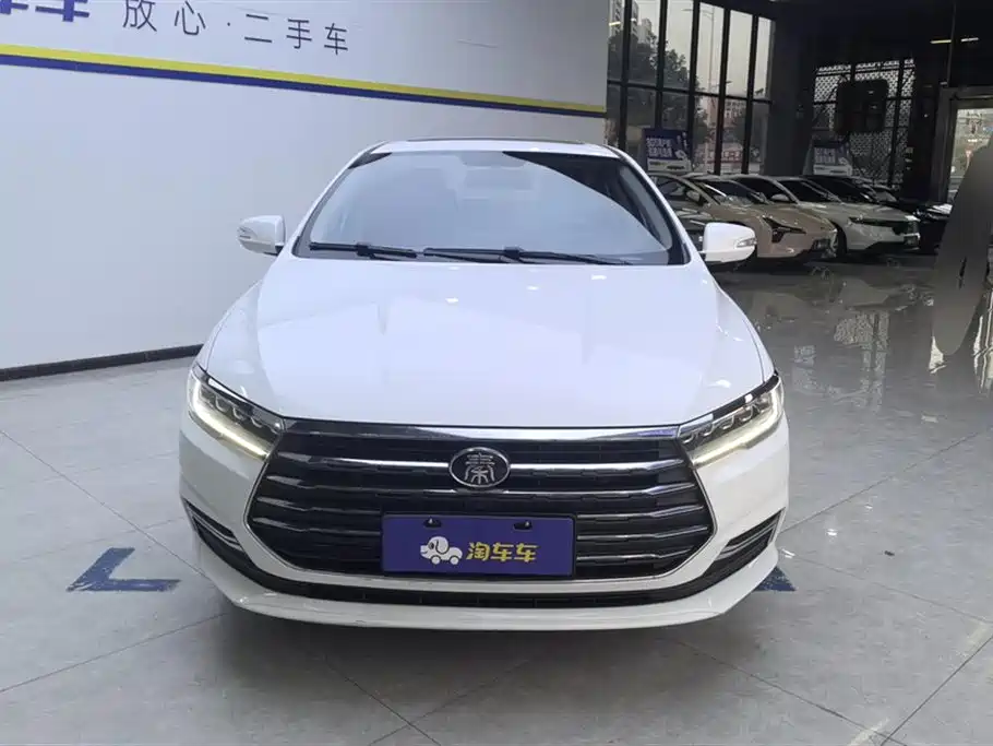 BYD QIN