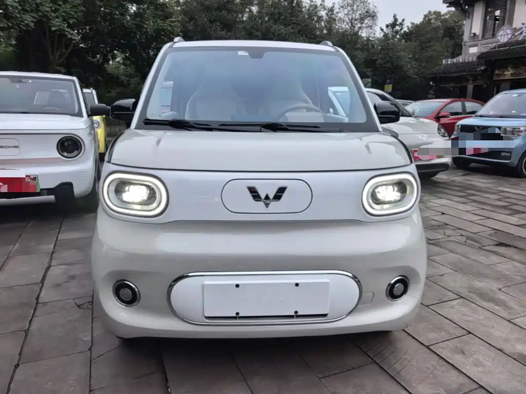 Wuling MINIEV — миниатюра 3