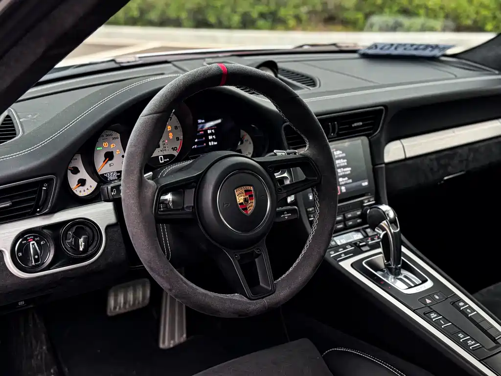 Porsche 911 — миниатюра 6