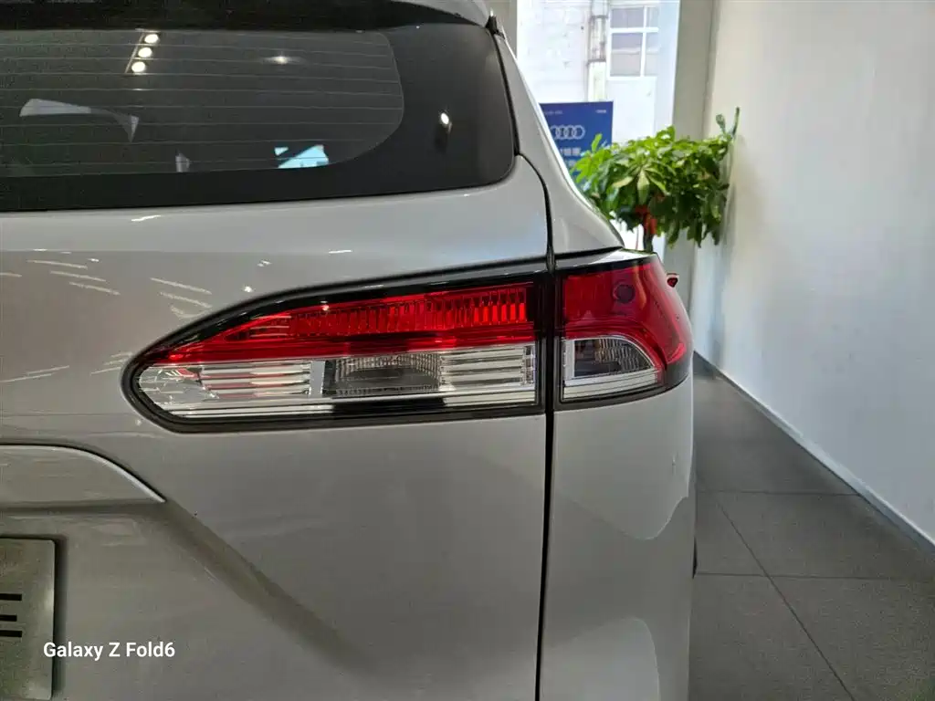 TOYOTA COROLLA SHARP AMPLIFIER