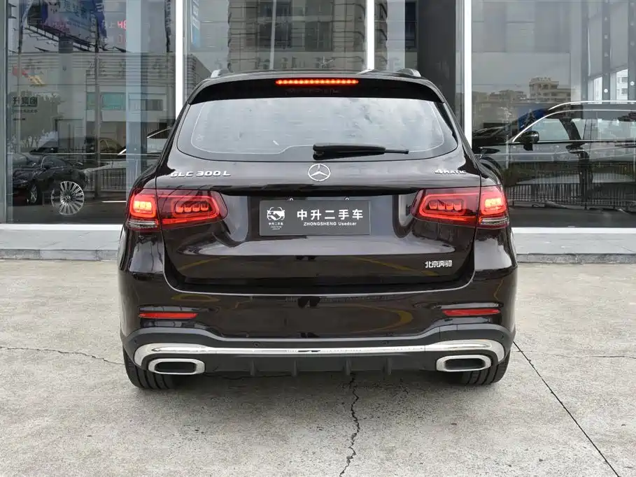 Mercedes-Benz GLC — миниатюра 9