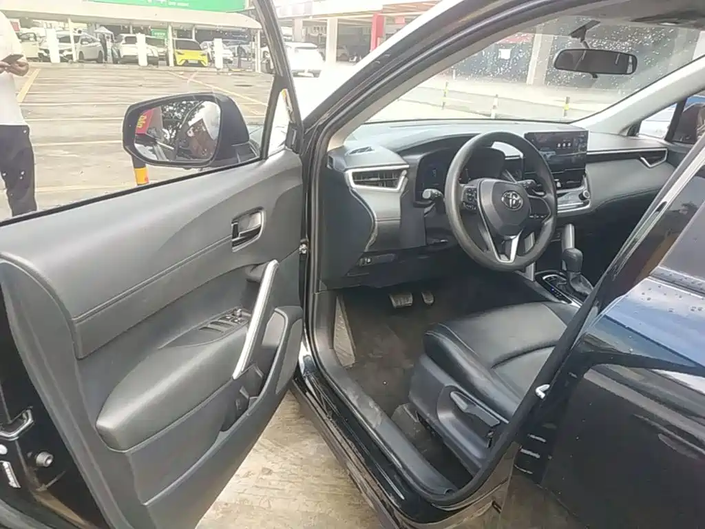Toyota Frontlander — миниатюра 16