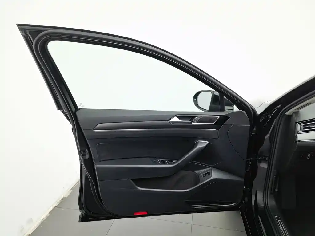 Volkswagen Magotan — миниатюра 8