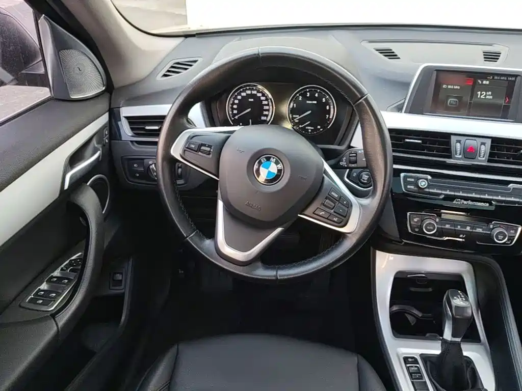 BMW X1 — миниатюра 15