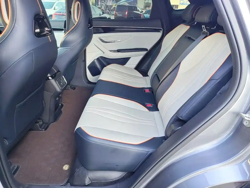 BYD PLUS New Energy — миниатюра 17