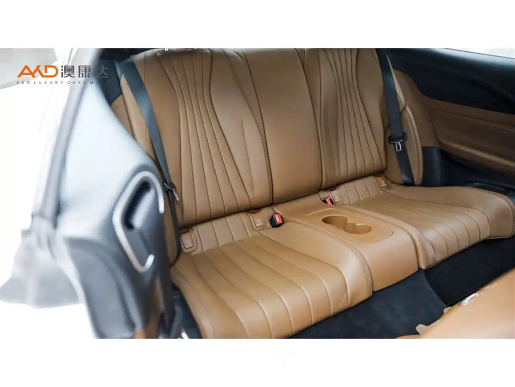 Mercedes-Benz E-Class (Import) — миниатюра 8
