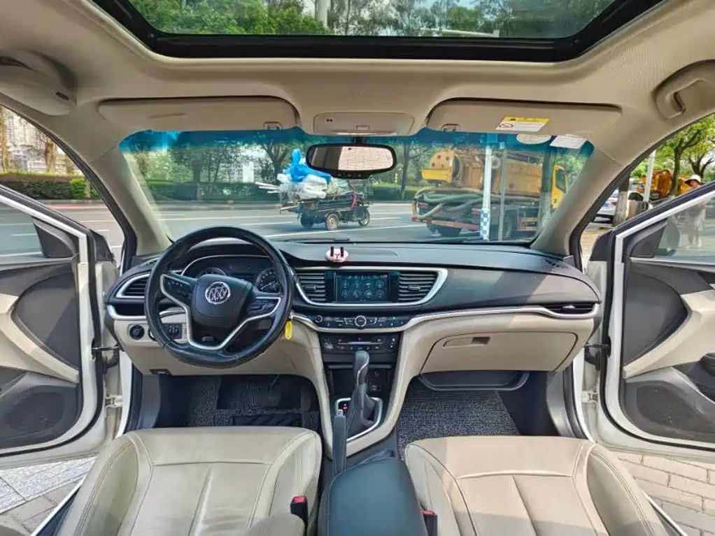 Buick Excelle — миниатюра 10