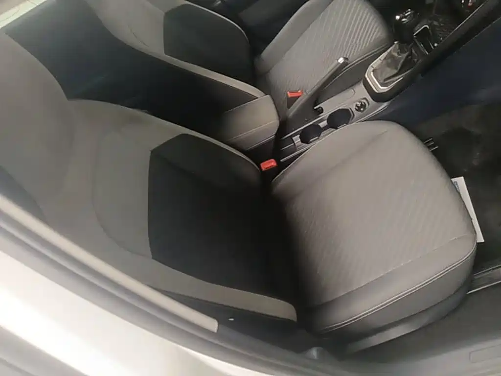 Volkswagen Lavida — миниатюра 25