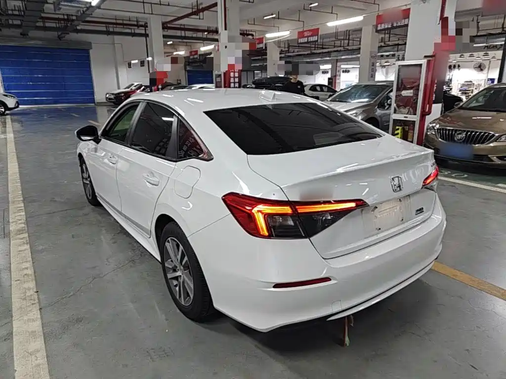 Honda Civic — миниатюра 5