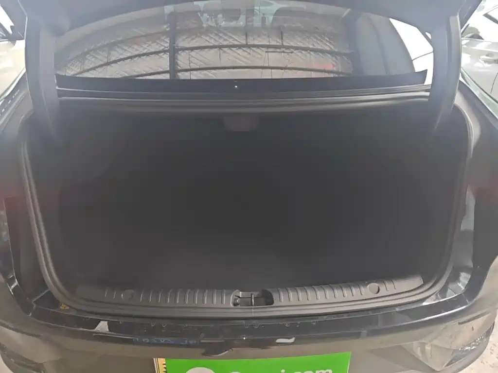 BYD Han — миниатюра 19