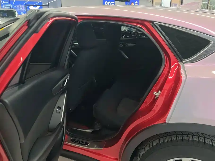 Mazda CX-4 — миниатюра 11