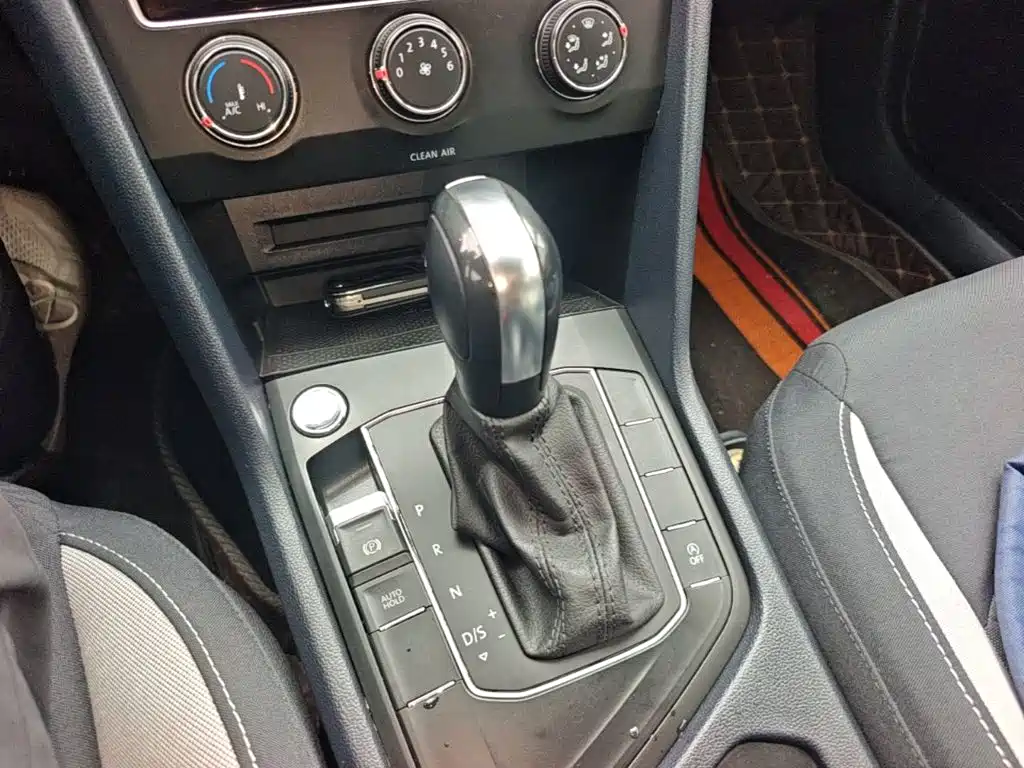 Volkswagen Tharu — миниатюра 14