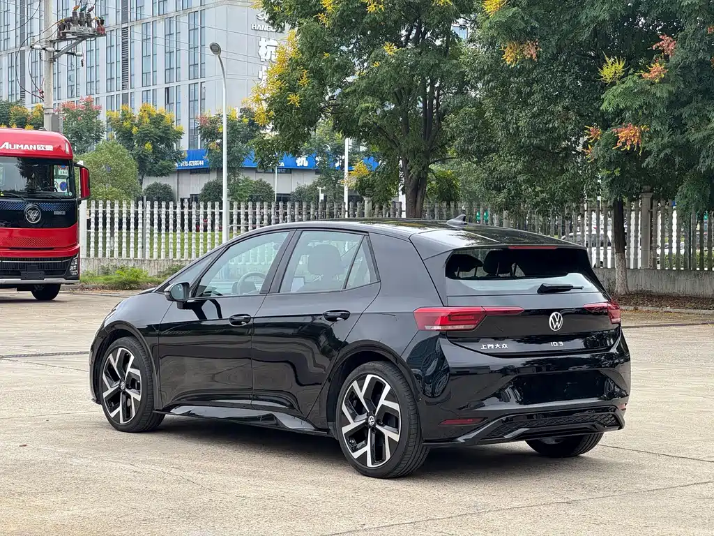 Volkswagen ID.3 — миниатюра 9