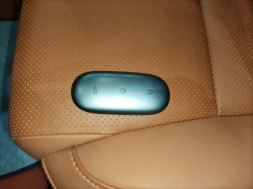 Li Auto Li L6 — миниатюра 9