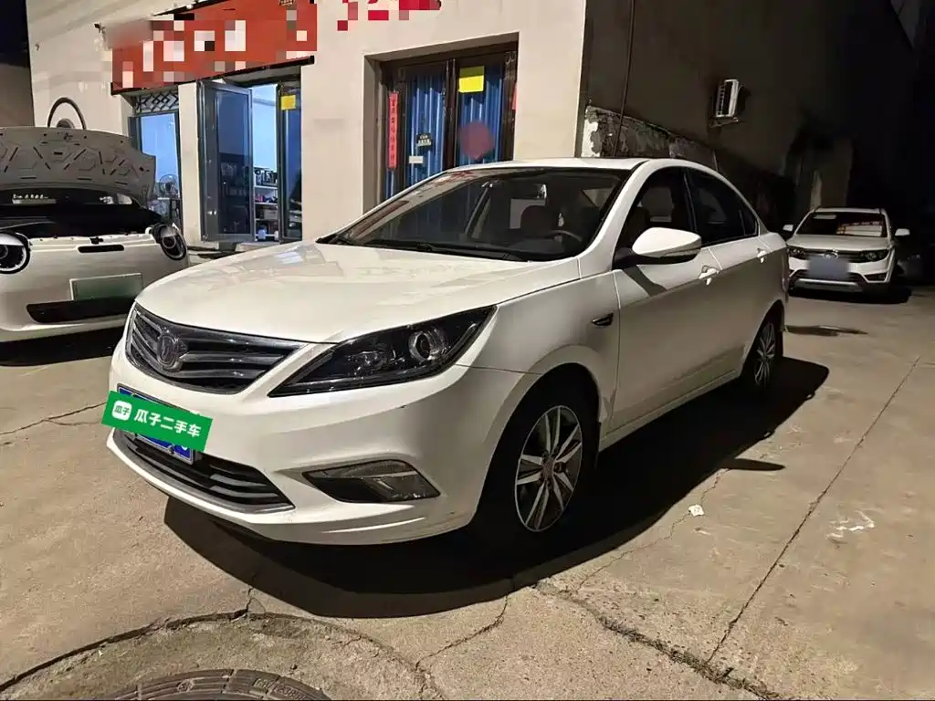 Changan Eado — миниатюра 2