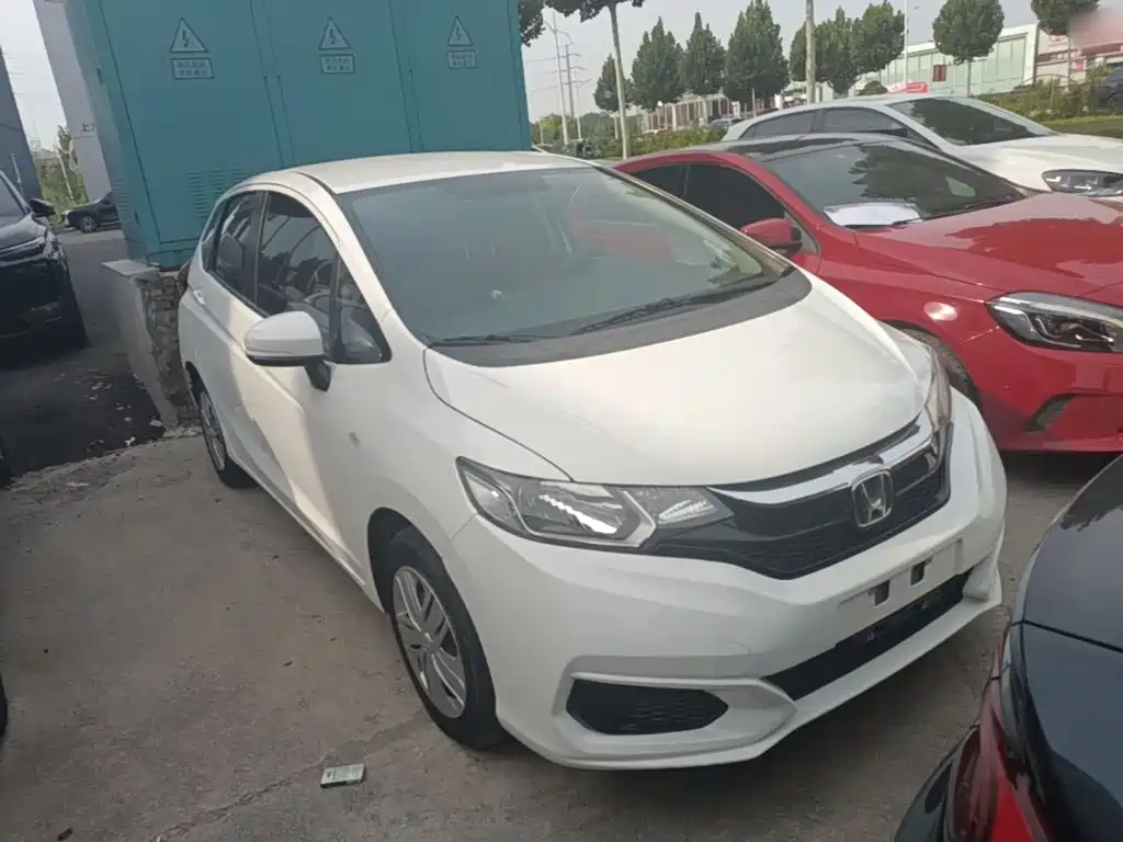 Honda Fit — миниатюра 4
