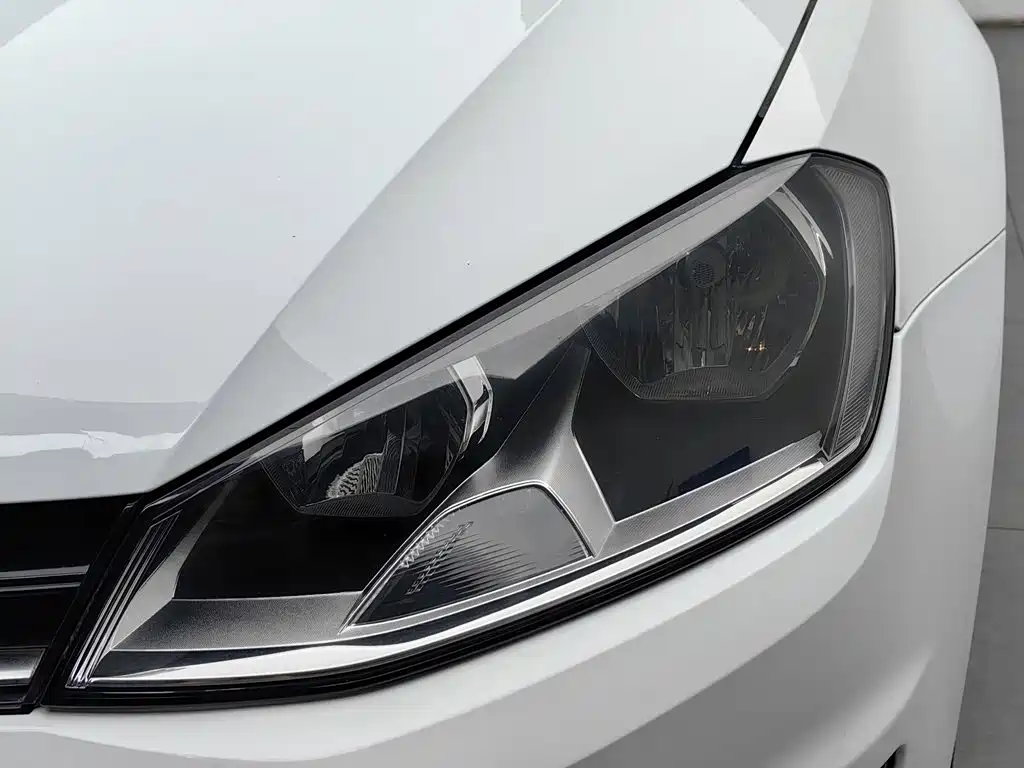 Volkswagen Golf — миниатюра 7
