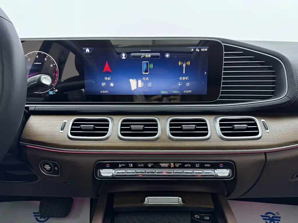 Mercedes-Benz GLE (Import) — миниатюра 7