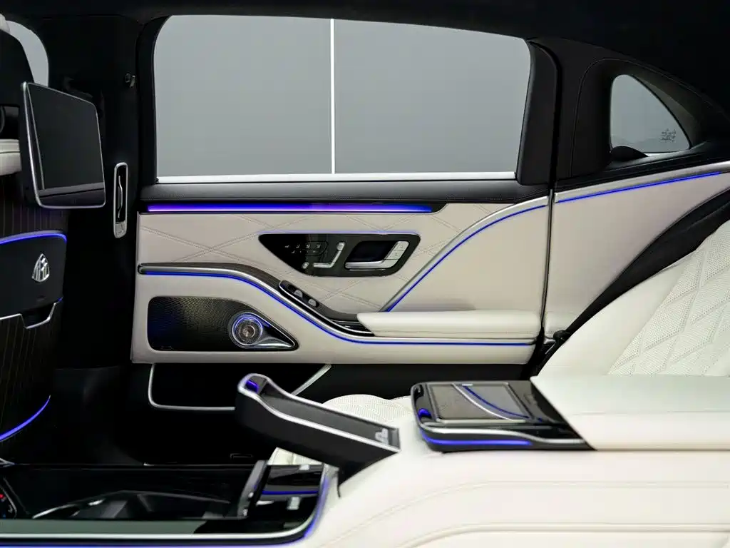 MERCEDES-BENZ MAYBACH S CLASS