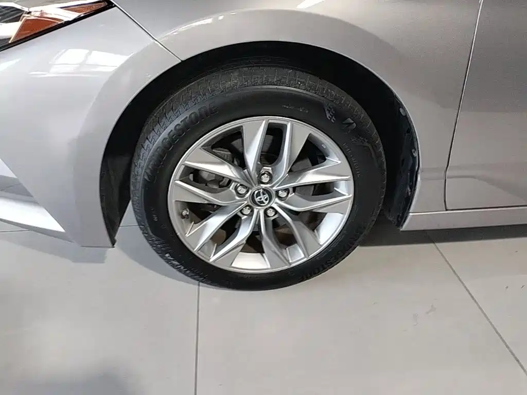 Toyota Avalon — миниатюра 23