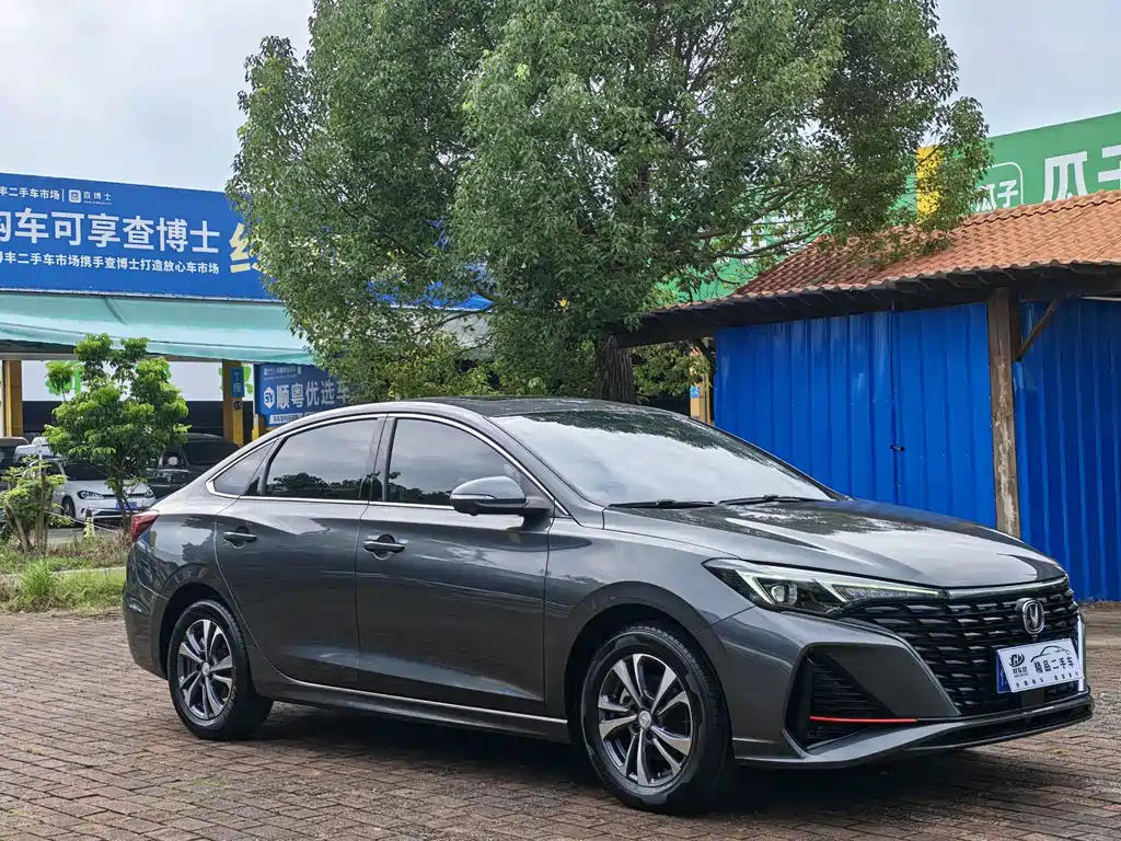 Changan Eado — миниатюра 4