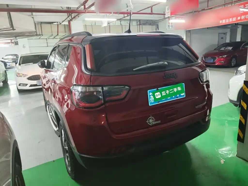 Jeep Compass — миниатюра 5