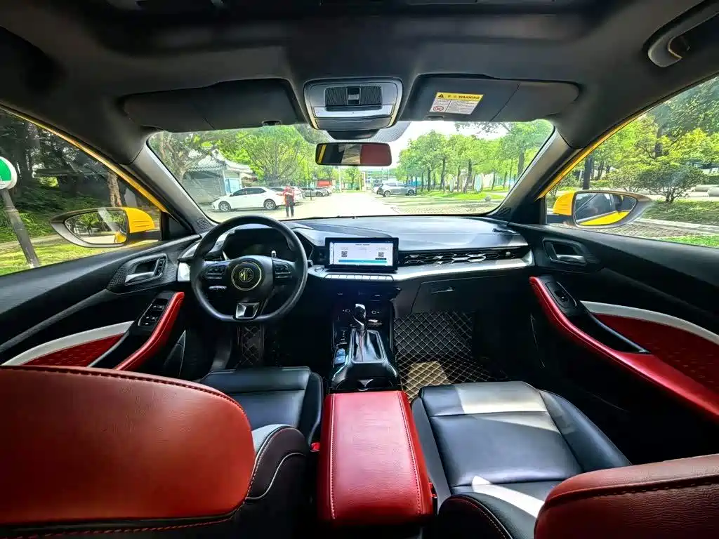 MG MG5 — миниатюра 4