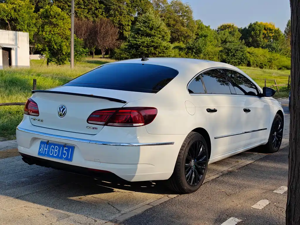 Volkswagen CC — миниатюра 7