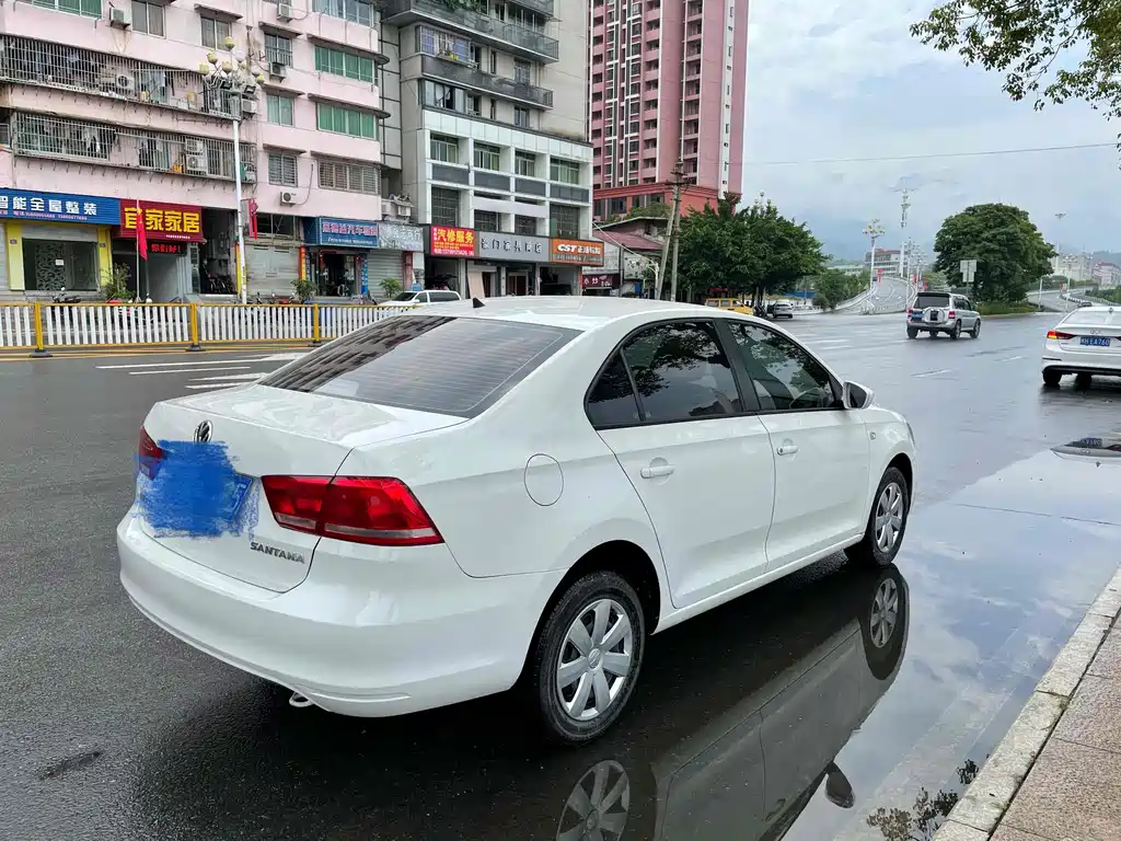 Volkswagen Santana — миниатюра 4