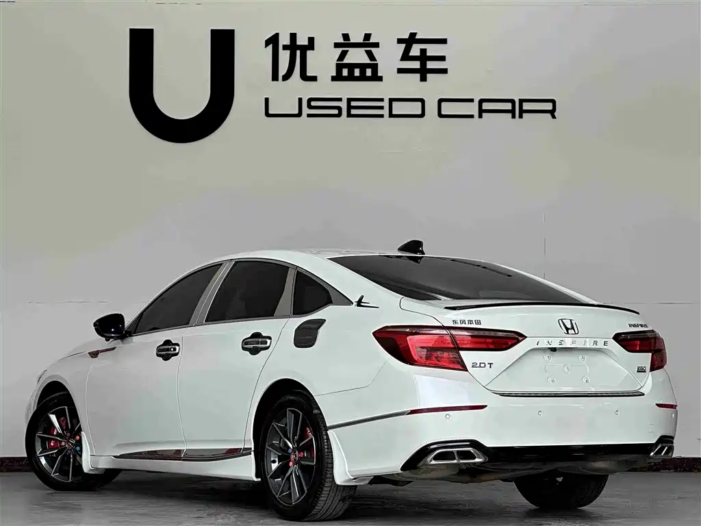 Honda Inspire 2022 260TURBO Elegant