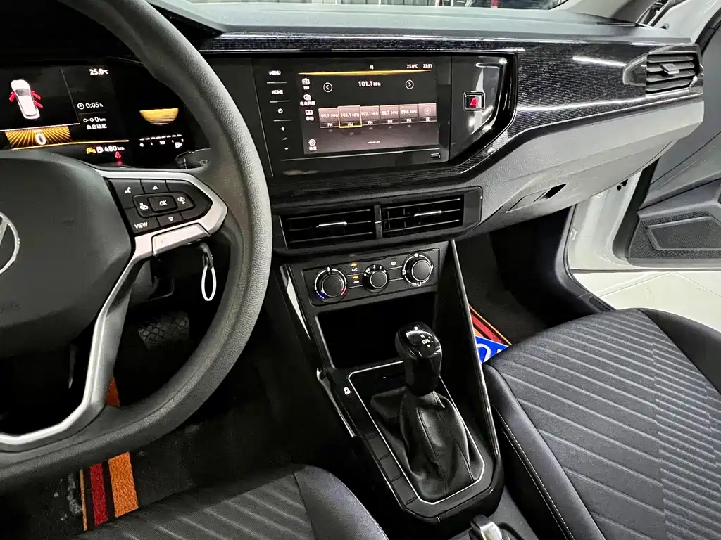 Volkswagen Lavida — миниатюра 12